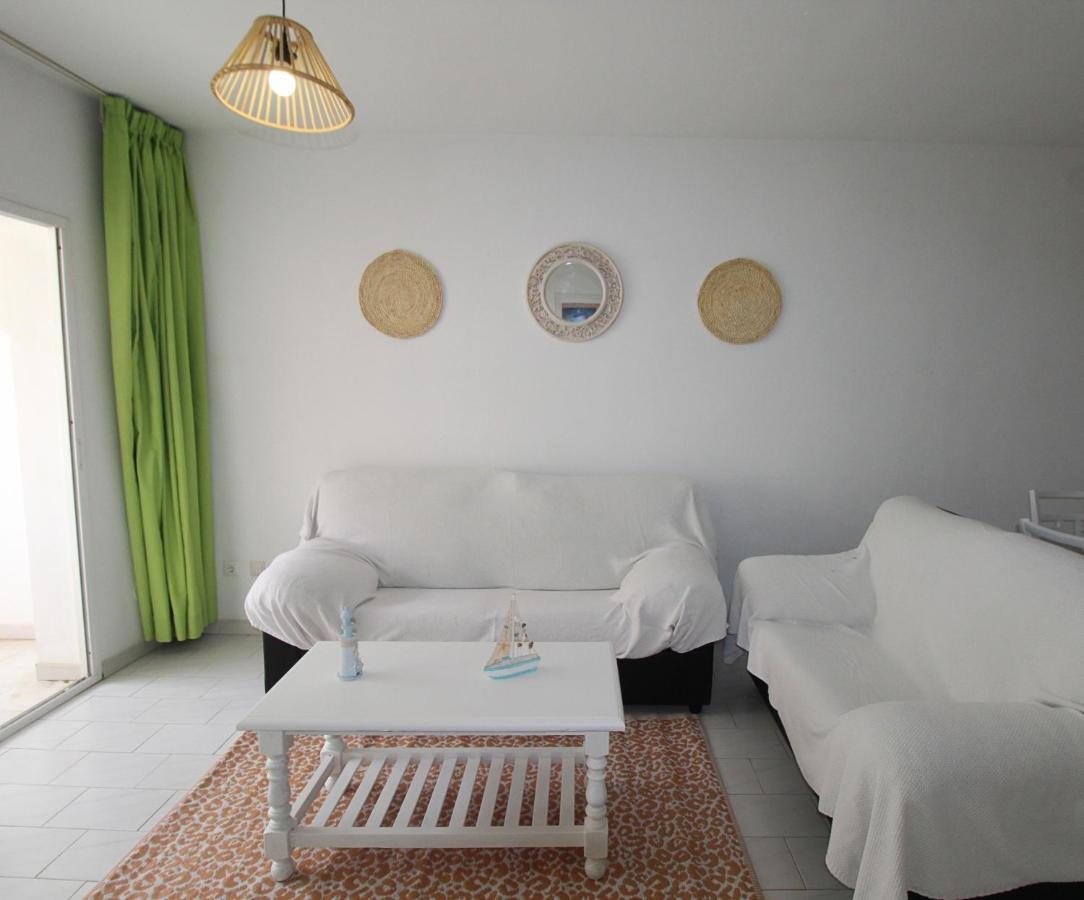 Carihuela Beach Apartment, 2Nd Line Torremolinos Exterior photo
